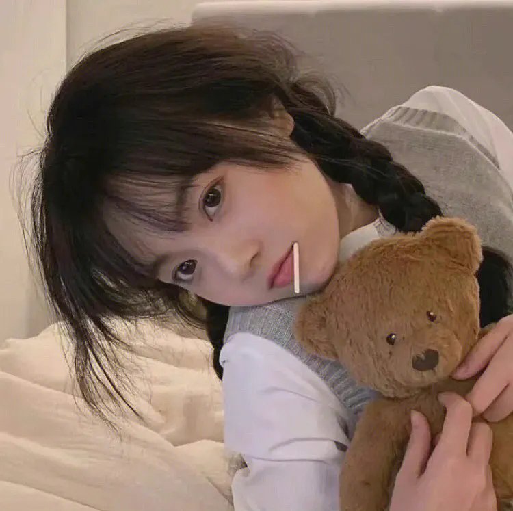 滑板女孩