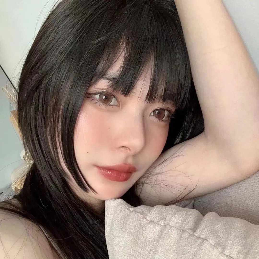 嘘！看手机